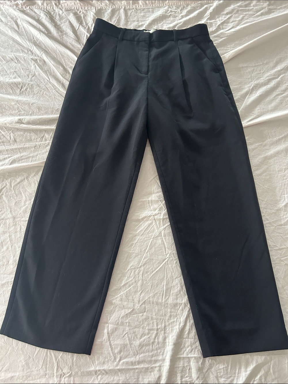 Abercrombie & Fitch Sloane Black Pleated Women's Trousers